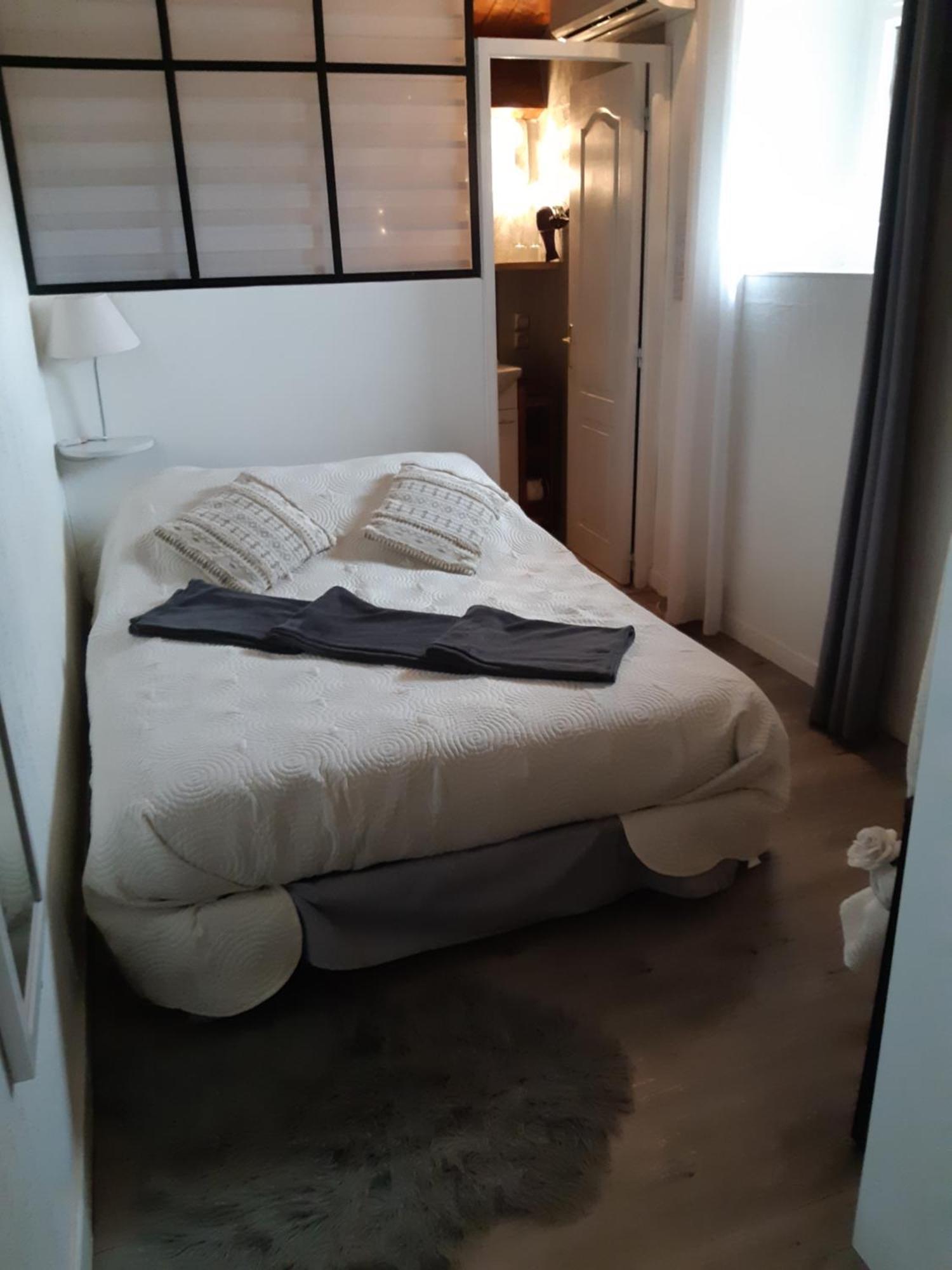 Largentière L'Armourier B&B 객실 사진